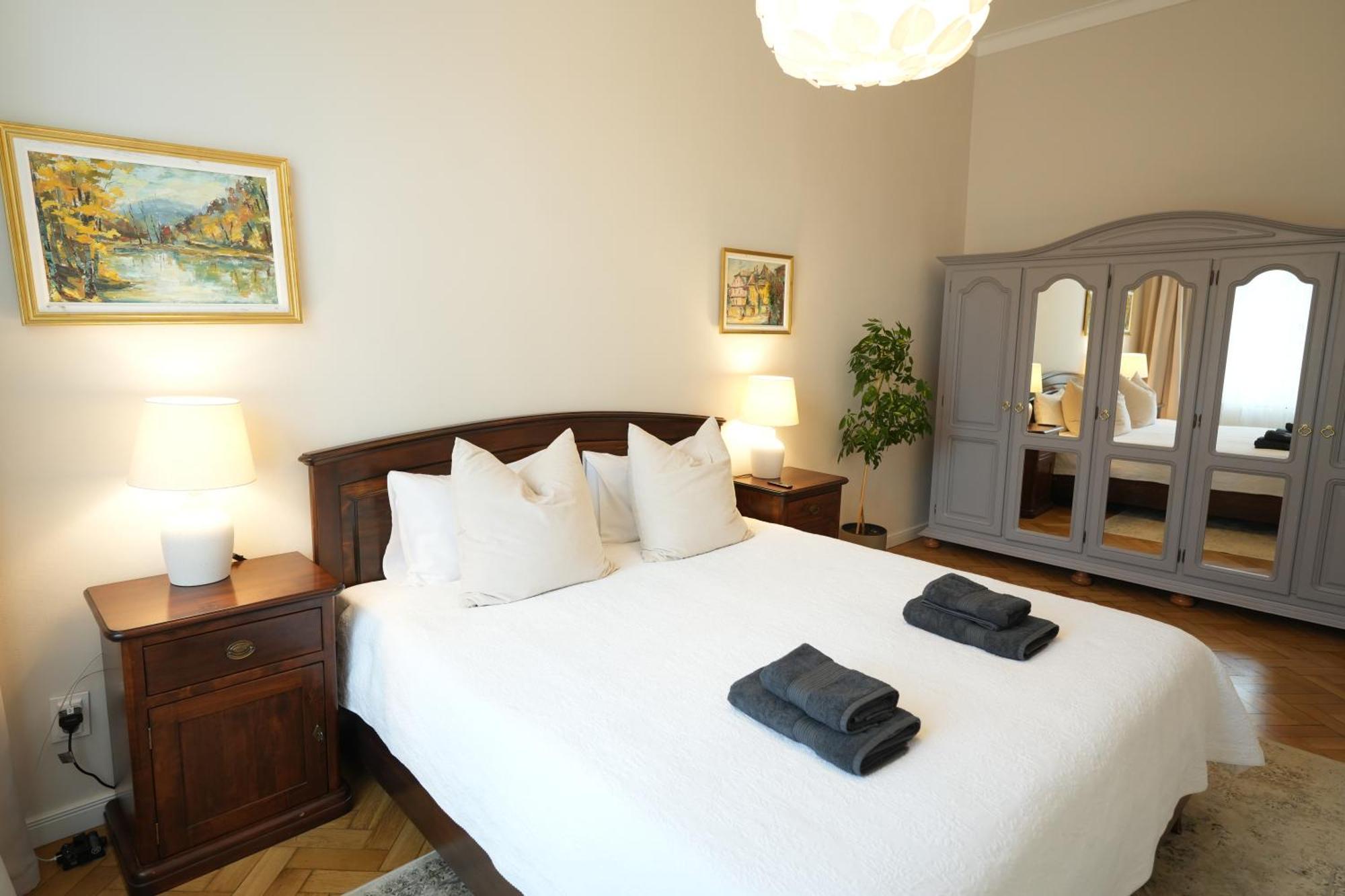 Apartment In Historic Center, Quiet Area, Ac Hermannstadt Exterior foto